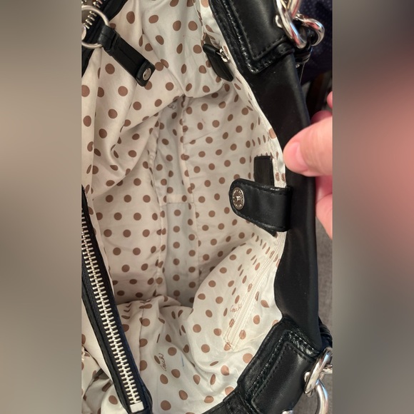 Coach Black Leather Vintage Shoulder Bag with Silver Accents . - Picture 12 of 16